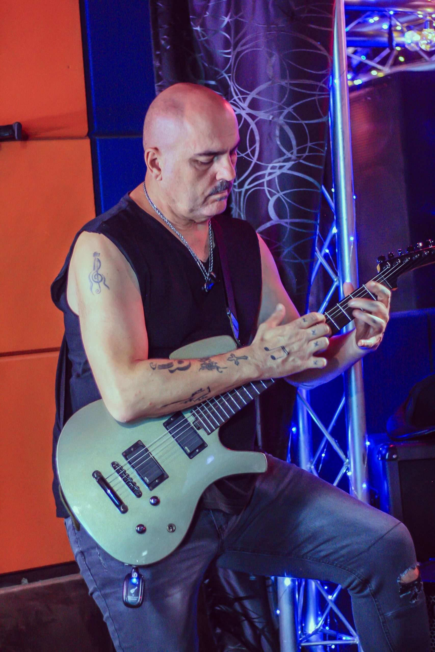 Vabond — Live & Rehearsals