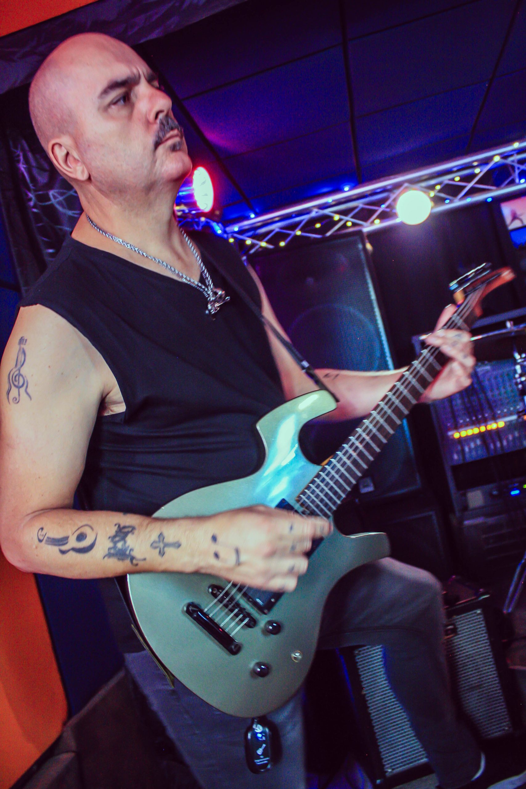 Vabond — Live & Rehearsals