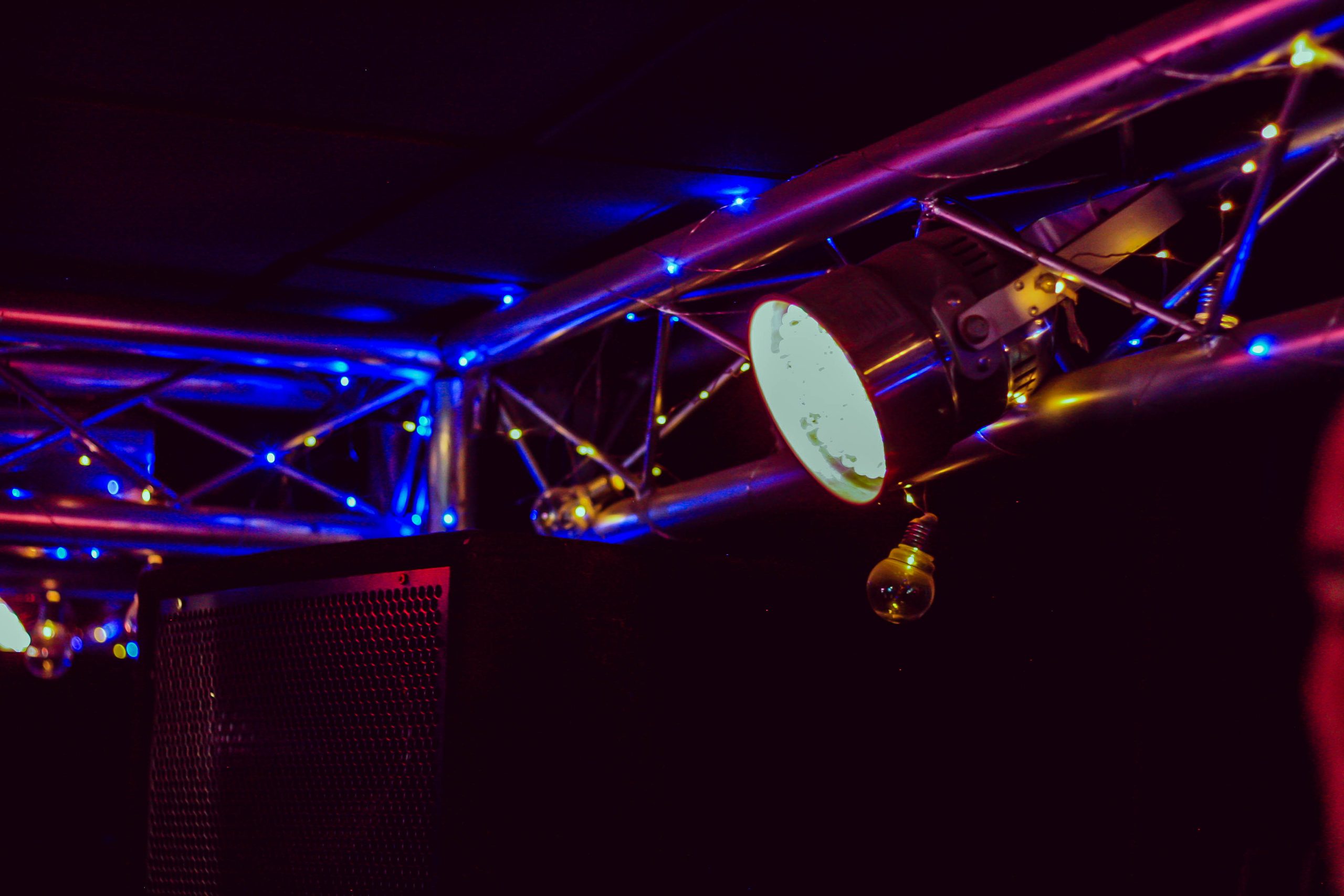 Vabond — Live & Rehearsals